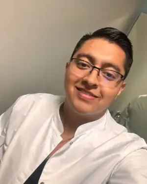Dr. Alfredo Zapata, alumno/a de ESP Posgrado Médico Brasil (México)