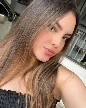 Dra. Valentina Vargas Pabuena, alumno/a de ESP Posgrado Médico Brasil (Colombia)